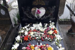 سنگ قبر لاکچری