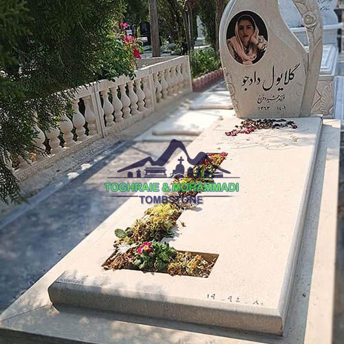 سنگ قبر مدرن در مقابل سنگ قبر سنتی